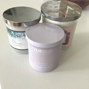 Three candles as a bundle